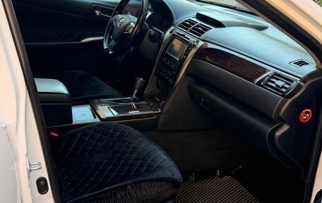 Toyota Camry, 2015 год, 1 650 000 рублей, 7 фотография