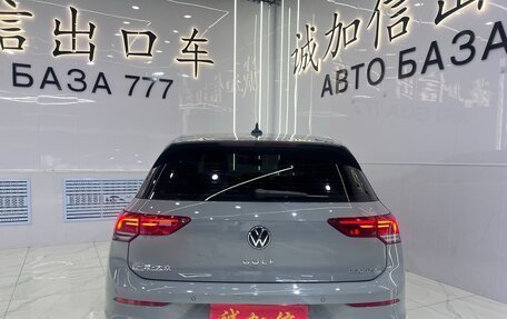 Volkswagen Golf VIII, 2023 год, 1 820 000 рублей, 5 фотография