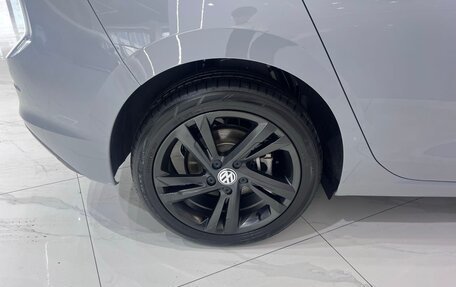 Volkswagen Golf VIII, 2023 год, 1 820 000 рублей, 19 фотография