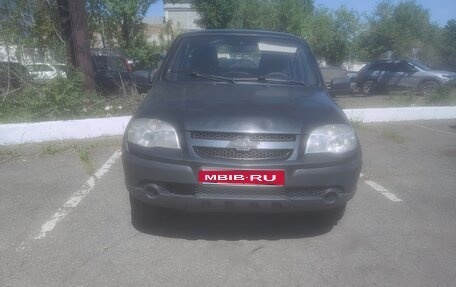 Chevrolet Niva I рестайлинг, 2015 год, 350 000 рублей, 1 фотография