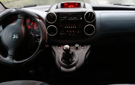 Peugeot Partner II рестайлинг 2, 2013 год, 799 000 рублей, 10 фотография