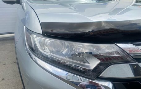 Mitsubishi Outlander III рестайлинг 3, 2016 год, 1 996 000 рублей, 11 фотография