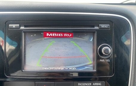 Mitsubishi Outlander III рестайлинг 3, 2016 год, 1 996 000 рублей, 30 фотография