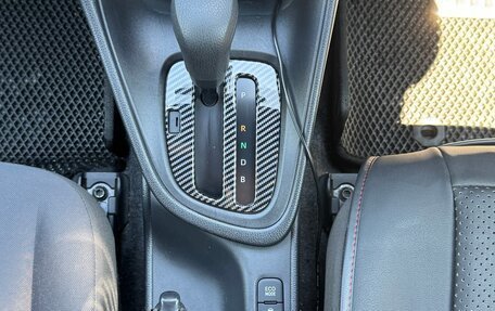 Toyota Yaris, 2020 год, 1 090 000 рублей, 10 фотография