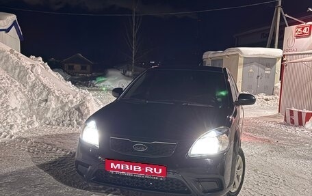 KIA Rio II, 2011 год, 705 000 рублей, 2 фотография