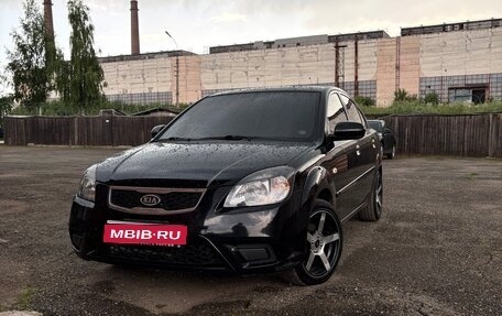 KIA Rio II, 2011 год, 705 000 рублей, 1 фотография