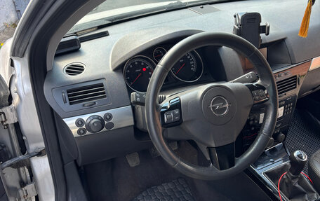 Opel Astra H, 2011 год, 670 000 рублей, 24 фотография