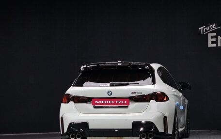 BMW 1 серия, 2025 год, 3 900 000 рублей, 3 фотография
