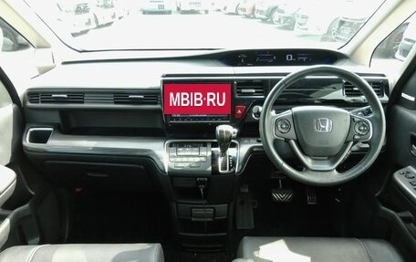 Honda Stepwgn IV, 2017 год, 1 169 100 рублей, 16 фотография