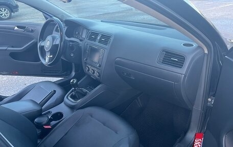Volkswagen Jetta VI, 2014 год, 1 200 000 рублей, 7 фотография