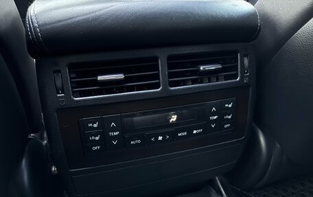 Toyota Land Cruiser 200, 2017 год, 5 850 000 рублей, 27 фотография