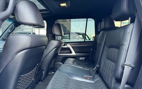 Toyota Land Cruiser 200, 2017 год, 5 850 000 рублей, 26 фотография