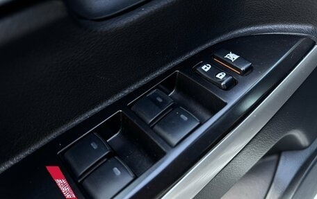 Toyota Land Cruiser 200, 2017 год, 5 850 000 рублей, 22 фотография