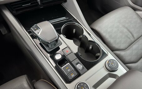 Volkswagen Touareg III, 2020 год, 5 145 000 рублей, 21 фотография