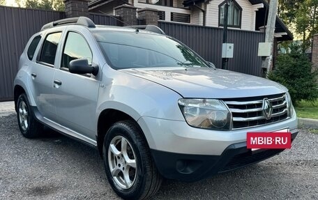 Renault Duster I рестайлинг, 2014 год, 890 000 рублей, 3 фотография
