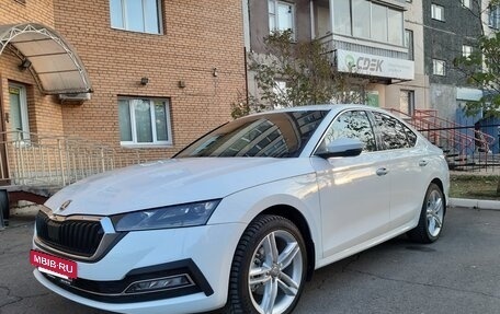 Skoda Octavia IV, 2021 год, 2 600 000 рублей, 2 фотография