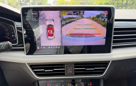 Volkswagen Tiguan II, 2022 год, 2 478 000 рублей, 17 фотография