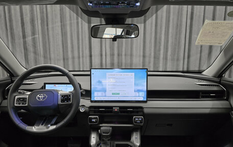 Toyota RAV4, 2026 год, 4 099 000 рублей, 11 фотография
