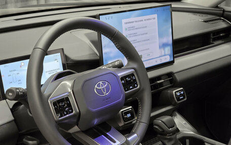 Toyota RAV4, 2026 год, 4 099 000 рублей, 10 фотография