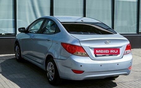 Hyundai Solaris II рестайлинг, 2010 год, 552 000 рублей, 3 фотография