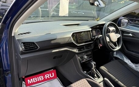 Volkswagen T-Cross I, 2023 год, 1 124 555 рублей, 3 фотография