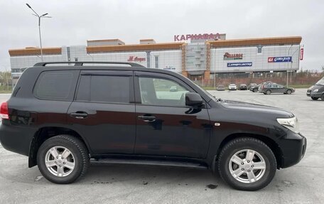Toyota Land Cruiser 200, 2009 год, 2 900 000 рублей, 3 фотография