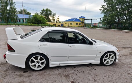 Toyota Altezza, 2001 год, 1 900 000 рублей, 6 фотография