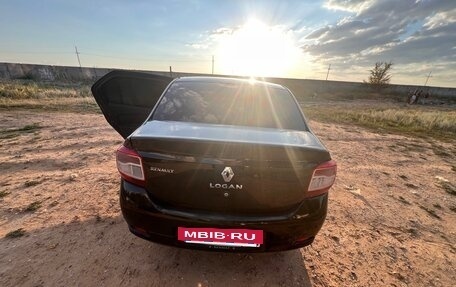 Renault Logan II, 2016 год, 650 000 рублей, 4 фотография