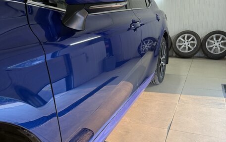 Toyota Camry, 2021 год, 3 300 000 рублей, 4 фотография