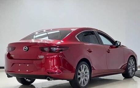Mazda 3, 2022 год, 1 820 000 рублей, 4 фотография