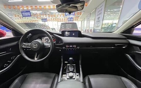 Mazda 3, 2022 год, 1 820 000 рублей, 8 фотография