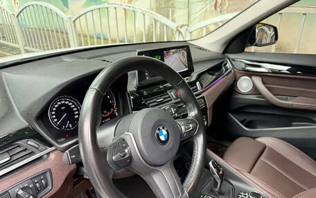 BMW X1, 2022 год, 2 100 000 рублей, 5 фотография