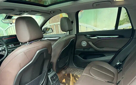 BMW X1, 2022 год, 2 100 000 рублей, 11 фотография