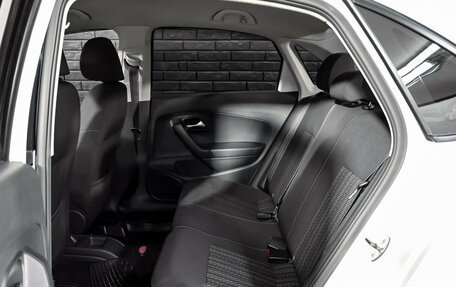 Volkswagen Polo VI (EU Market), 2015 год, 830 000 рублей, 17 фотография