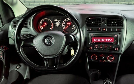 Volkswagen Polo VI (EU Market), 2015 год, 830 000 рублей, 15 фотография