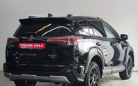 Toyota RAV4, 2018 год, 3 130 000 рублей, 5 фотография