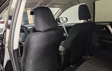 Toyota RAV4, 2018 год, 3 130 000 рублей, 18 фотография