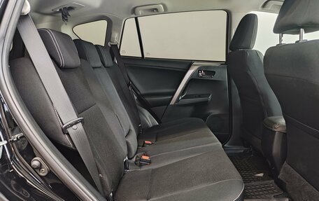 Toyota RAV4, 2018 год, 3 130 000 рублей, 22 фотография