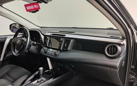 Toyota RAV4, 2018 год, 3 130 000 рублей, 19 фотография