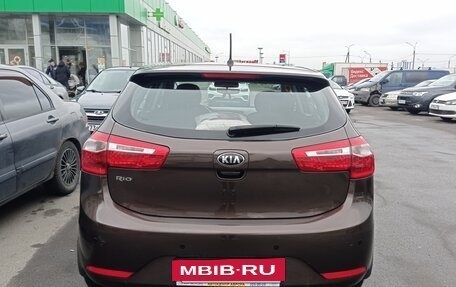 KIA Rio III рестайлинг, 2014 год, 900 000 рублей, 2 фотография