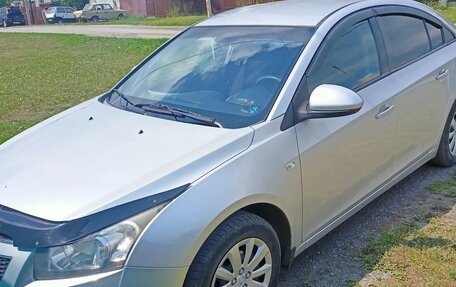 Chevrolet Cruze II, 2011 год, 720 000 рублей, 3 фотография