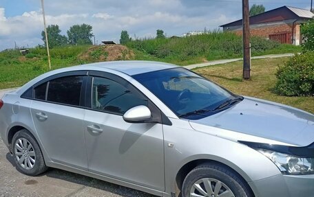 Chevrolet Cruze II, 2011 год, 720 000 рублей, 5 фотография