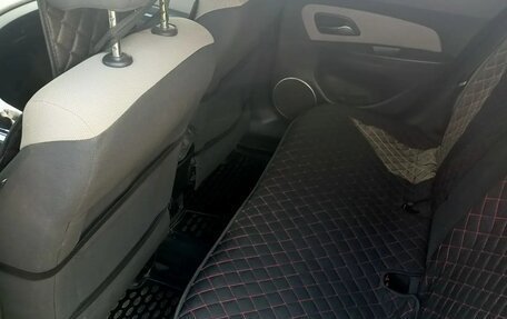 Chevrolet Cruze II, 2011 год, 720 000 рублей, 2 фотография