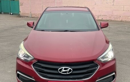 Hyundai Santa Fe III рестайлинг, 2016 год, 2 000 000 рублей, 2 фотография