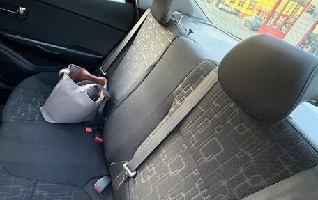 KIA Rio III рестайлинг, 2011 год, 900 000 рублей, 15 фотография