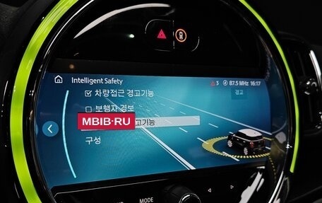 MINI Countryman II (F60), 2024 год, 2 630 000 рублей, 14 фотография