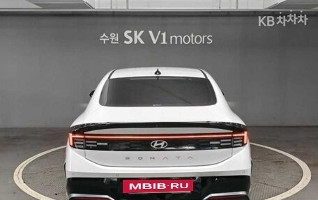 Hyundai Sonata VIII, 2023 год, 2 180 000 рублей, 4 фотография