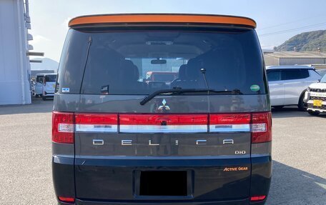Mitsubishi Delica D:5 I, 2017 год, 1 830 000 рублей, 7 фотография