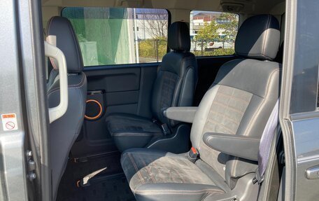 Mitsubishi Delica D:5 I, 2017 год, 1 830 000 рублей, 16 фотография