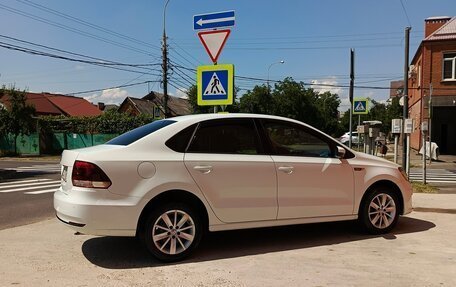 Volkswagen Polo VI (EU Market), 2020 год, 1 650 000 рублей, 2 фотография